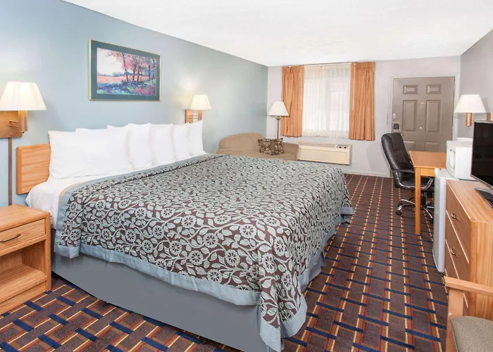 Days Inn By Wyndham Farmer City